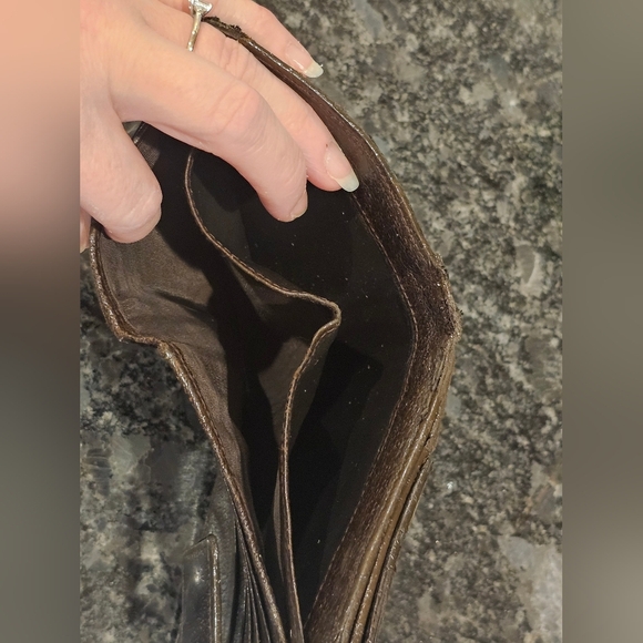 Gucci GG Web Canvas/Leather Trifold Wallet w/Patches & Wristlet Added - Picture 6 of 15